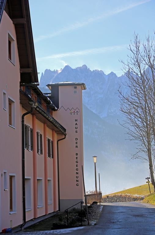 Hotel Haus Der Begegnung Gosau Exterior foto
